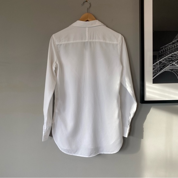 Aritzia Babaton Reno Blouse (S) - Picture 2 of 12